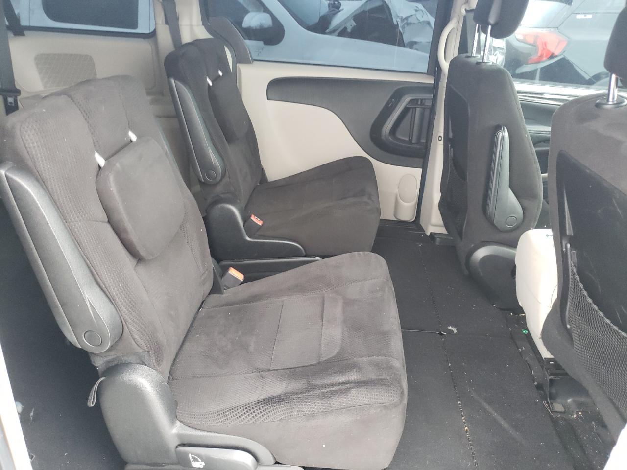 Photo 6 from auction – 2013 DODGE GRAND CARA with VIN 2C4RDGCG4DR611142