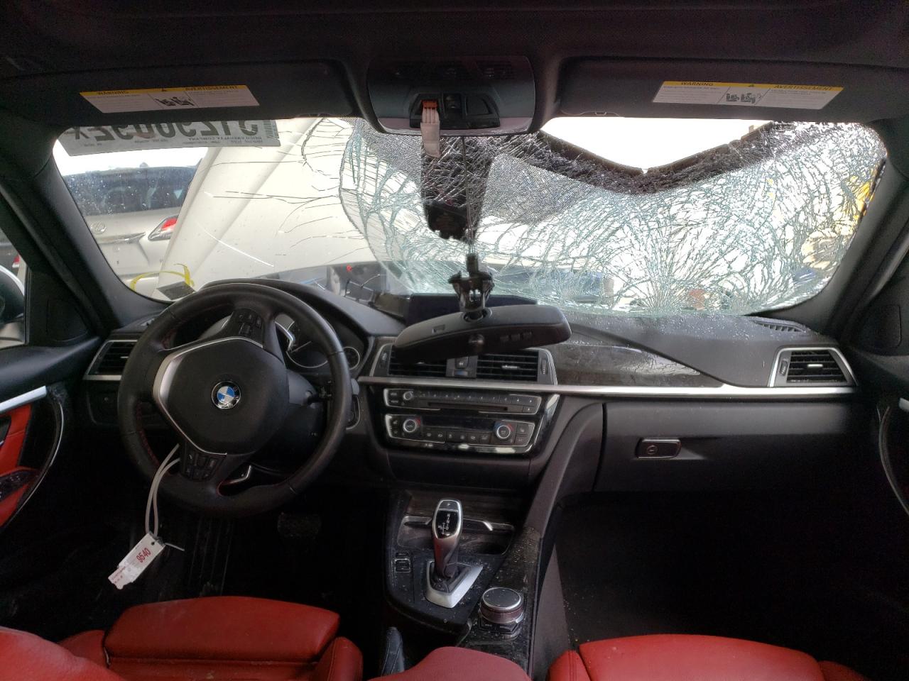 Photo 9 from auction – 2018 BMW 330 I with VIN WBA8B9G58JNU97156