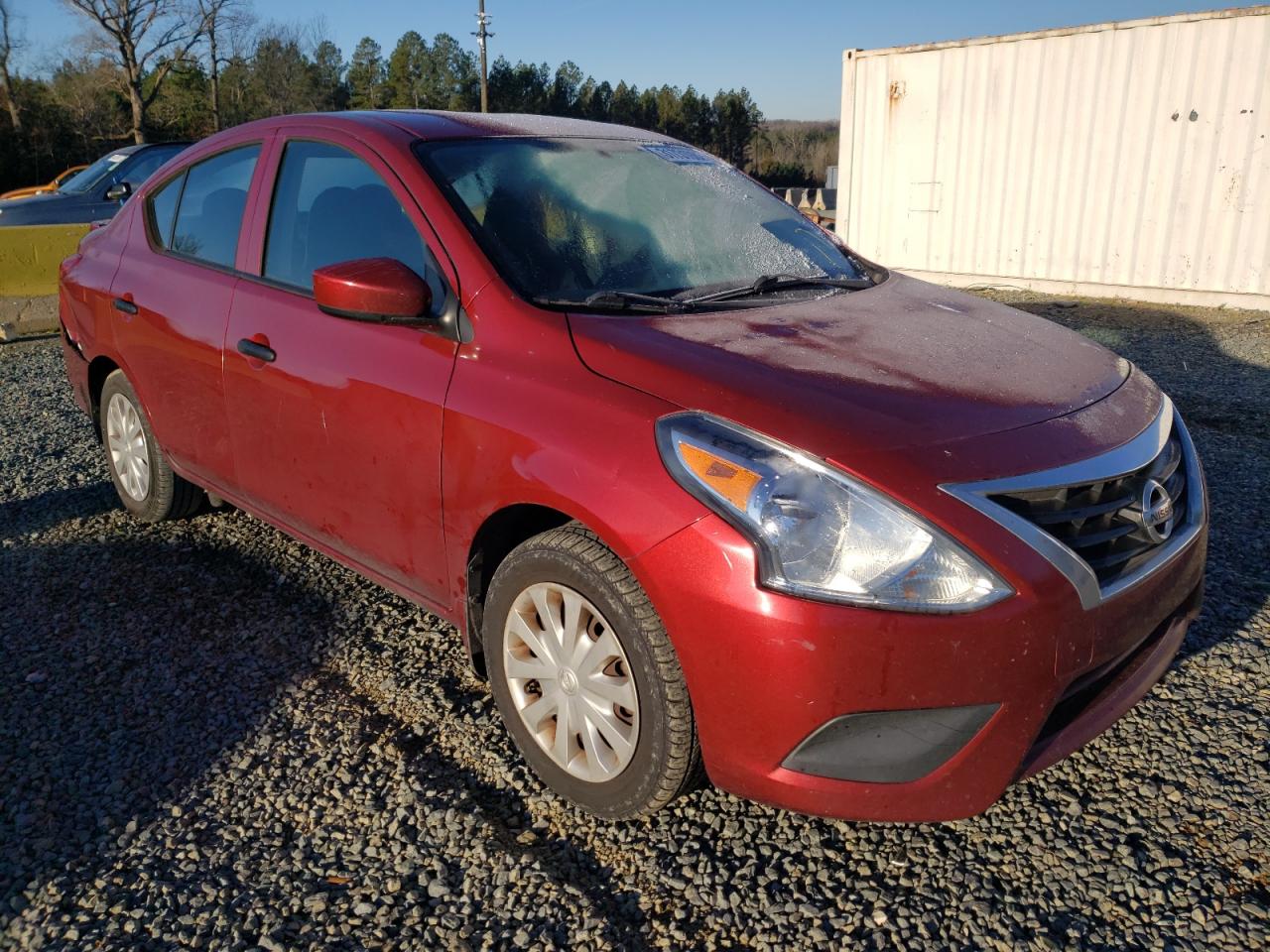 NISSAN VERSA S 2016 with VIN 3N1CN7AP3GL840647 - Photo from auction