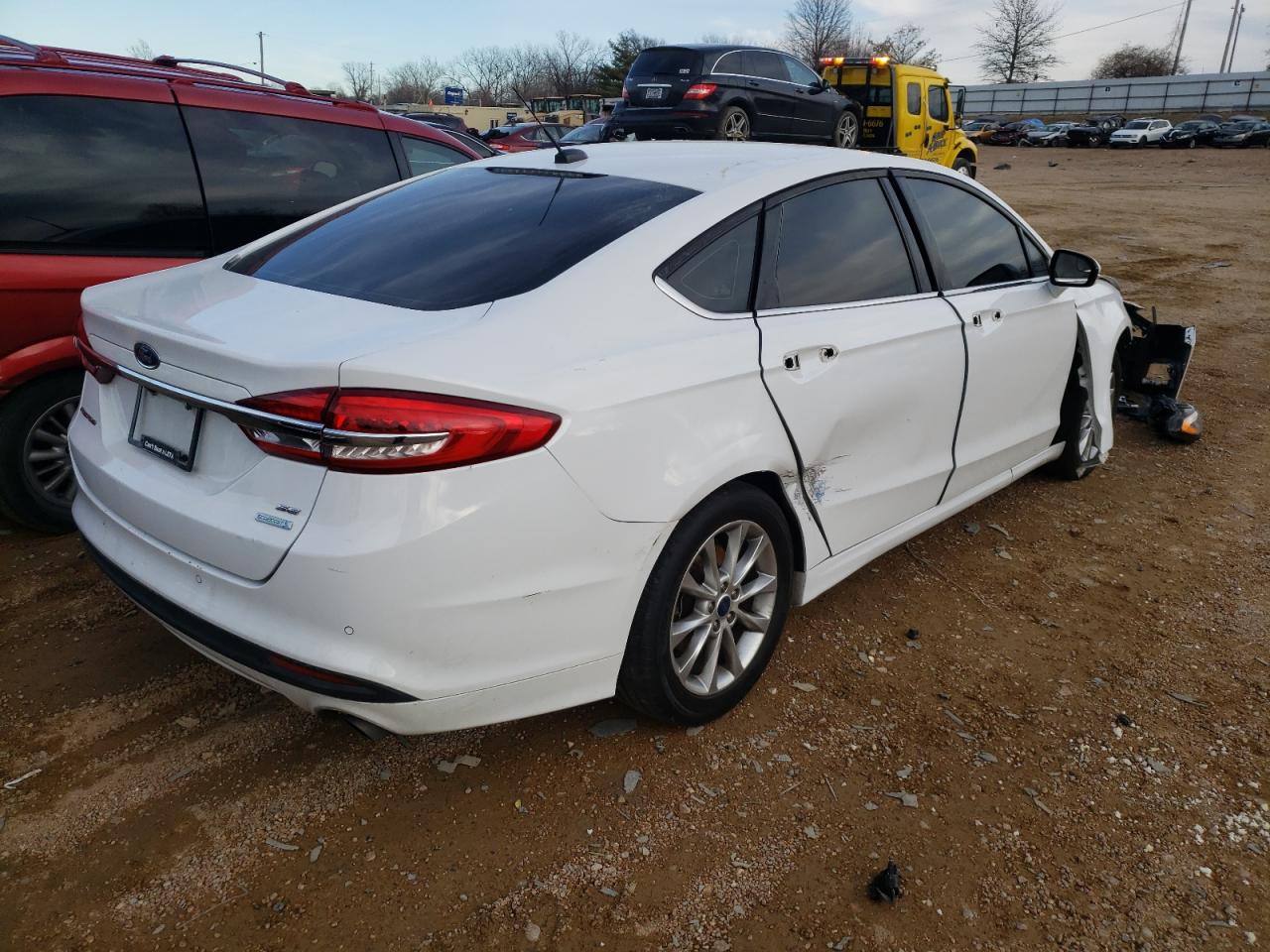 Photo 4 from auction – 2017 FORD FUSION SE with VIN 3FA6P0HD2HR153736