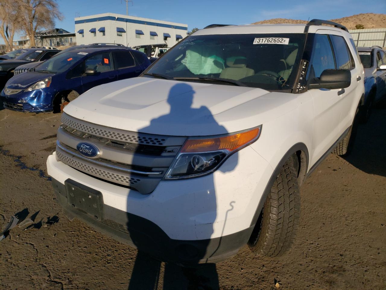 Photo 2 from auction – 2013 FORD EXPLORER with VIN 1FM5K8B82DGC05880