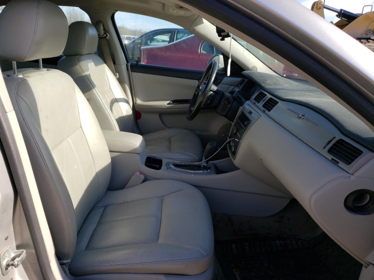Photo 5 from auction – 2006 CHEVROLET IMPALA with VIN 2G1WC581269104833