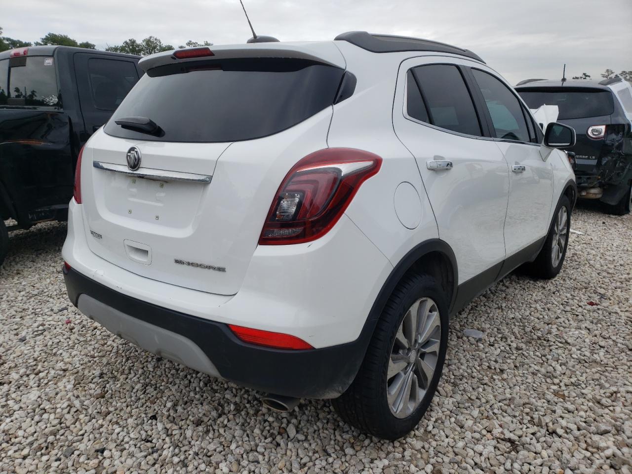 Photo 4 from auction – 2020 BUICK ENCORE PRE with VIN KL4CJASB4LB010077