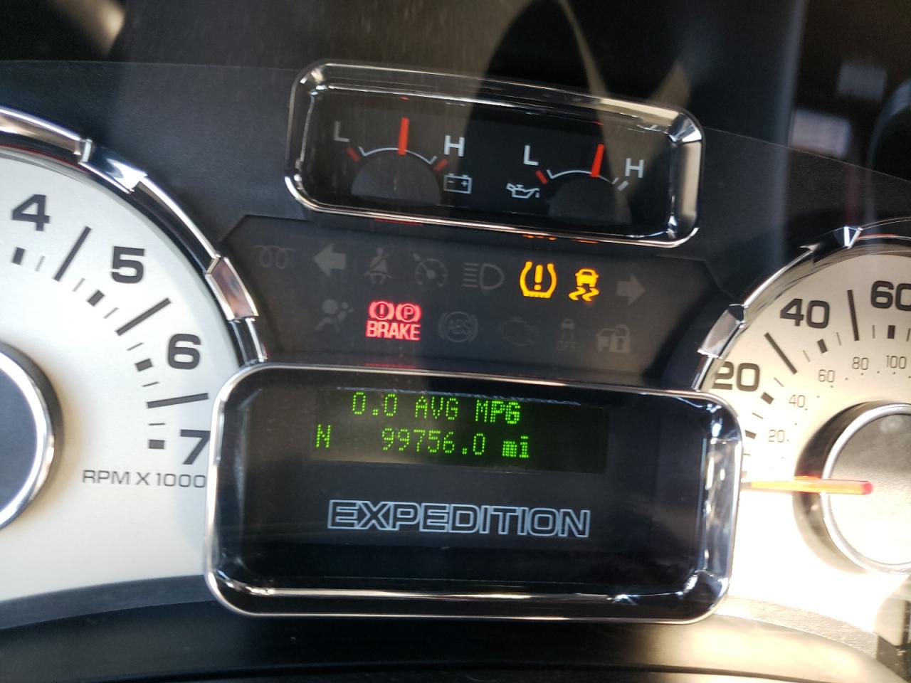 Photo 8 from auction – 2013 FORD EXPEDITION with VIN 1FMJU1H58DEF41350