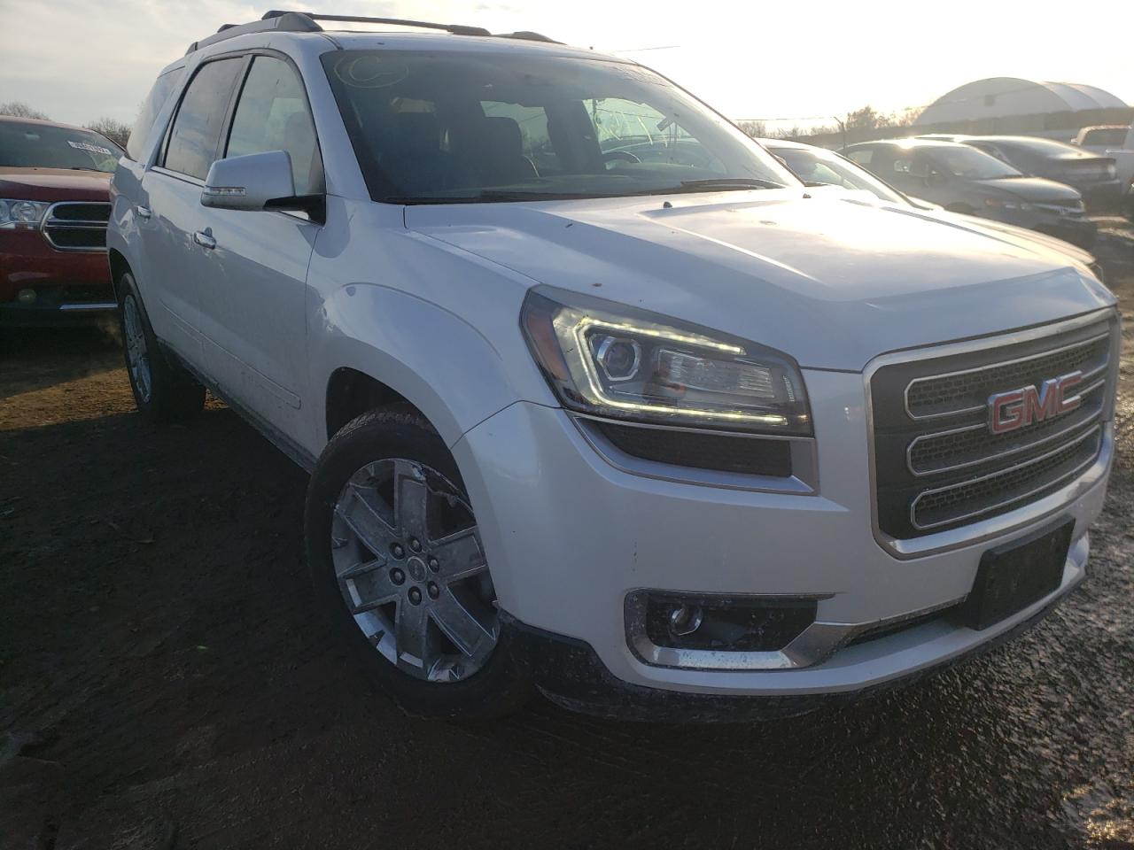 GMC ACADIA LIM 2017 with VIN 1GKKVSKD2HJ211202 - Photo from auction