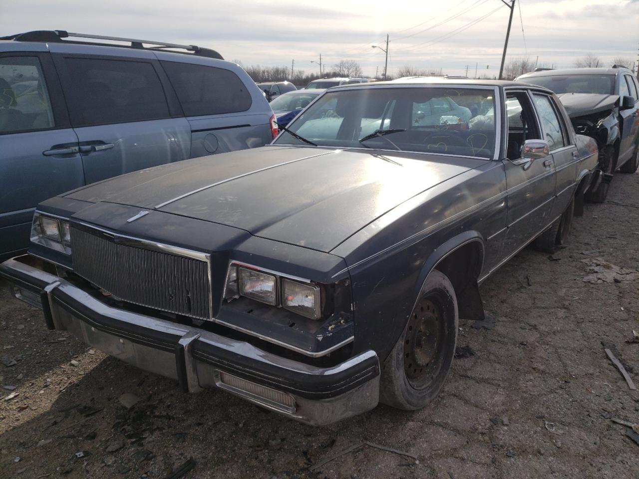 Photo 2 from auction – 1985 BUICK LESABRE LI with VIN 1G4BP69Y5FX465918