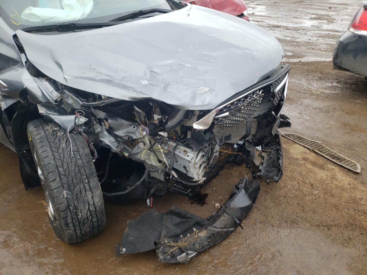 Photo 9 from auction – 2018 BUICK ENCLAVE AV with VIN 5GAEVCKW1JJ258910