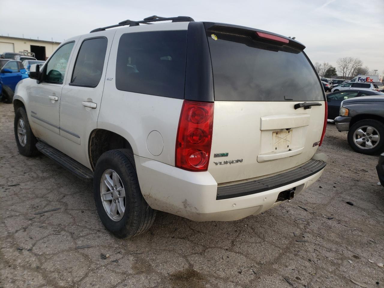 Photo 3 from auction – 2012 GMC YUKON SLT with VIN 1GKS2CE01CR150362