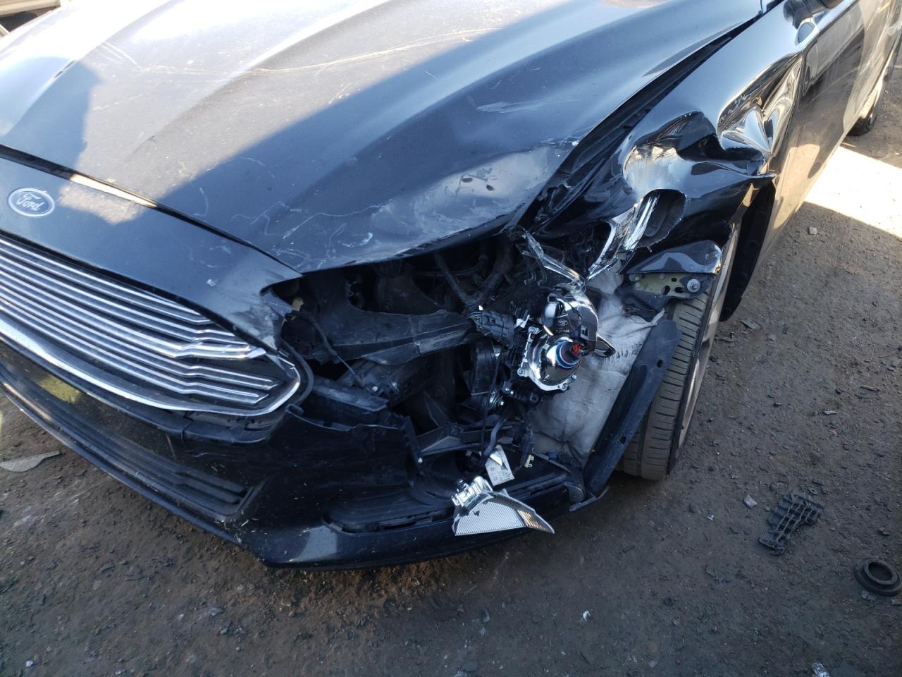 Photo 9 from auction – 2016 FORD FUSION S with VIN 3FA6P0G75GR105738