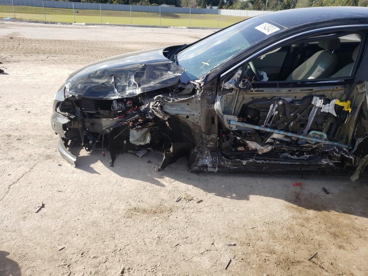 Photo 9 from auction – 2016 HYUNDAI SONATA SE with VIN 5NPE24AF3GH320128