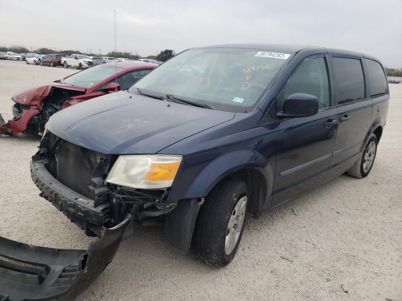 Photo 2 from auction – 2008 DODGE GRAND CARA with VIN 2D8HN44H08R147904
