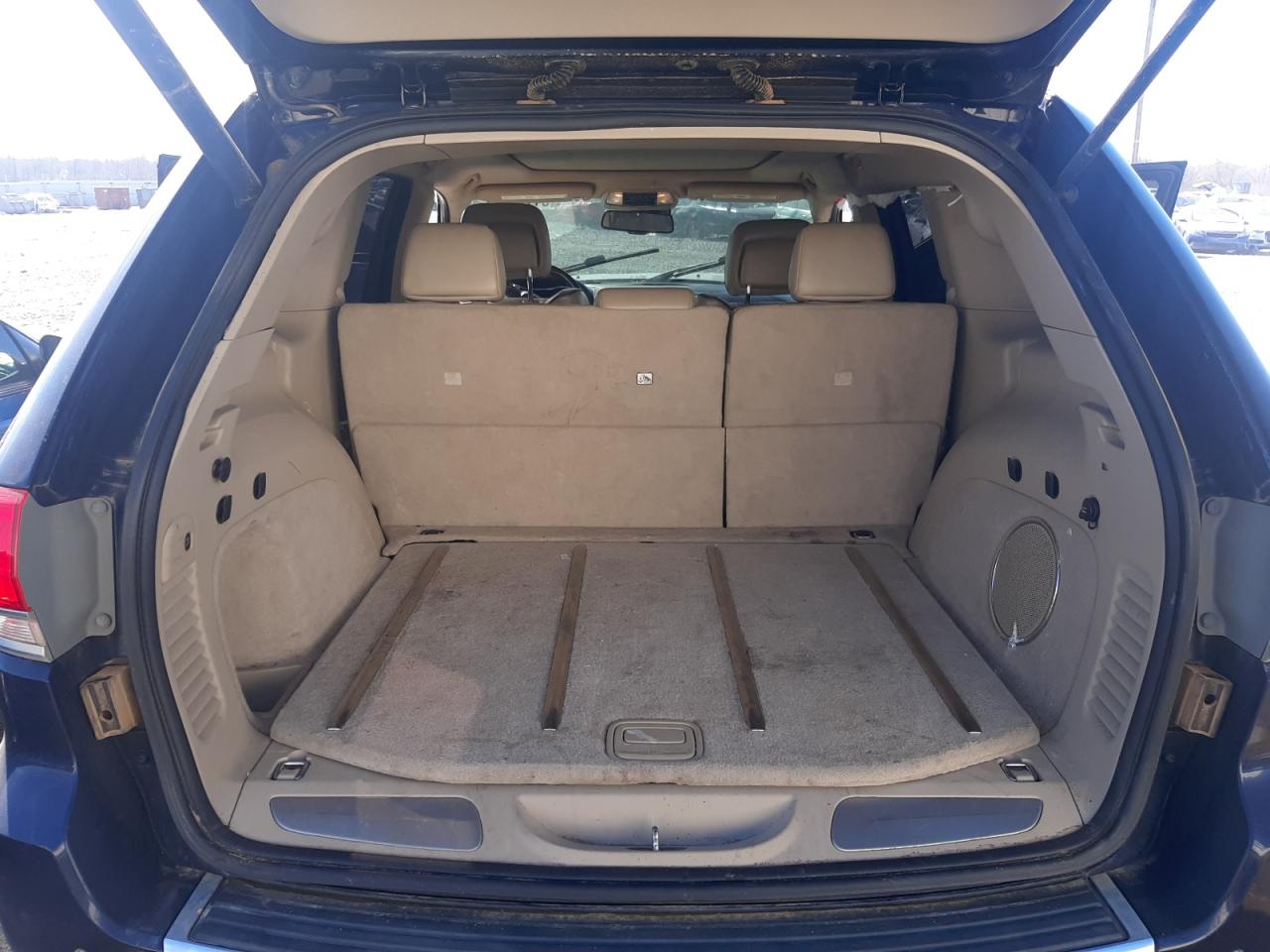 Photo 9 from auction – 2014 JEEP GRAND CHER with VIN 1C4RJECT4EC234686