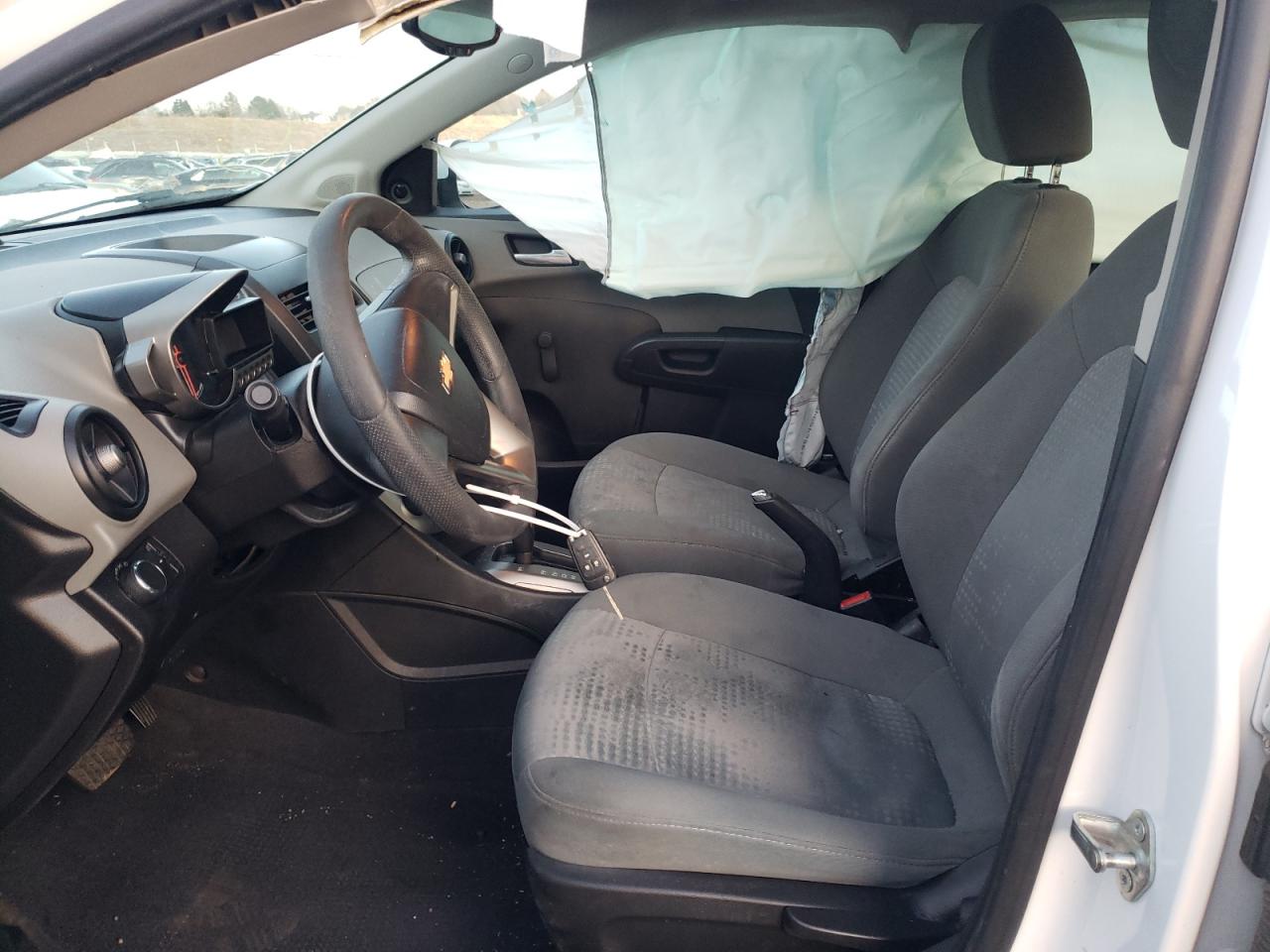 Photo 5 from auction – 2012 CHEVROLET SONIC LS with VIN 1G1JA5SH9C4226089