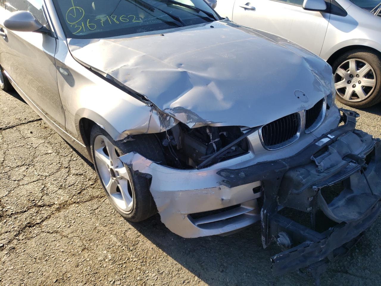 Photo 9 from auction – 2009 BMW 128 I with VIN WBAUP93549VF48169