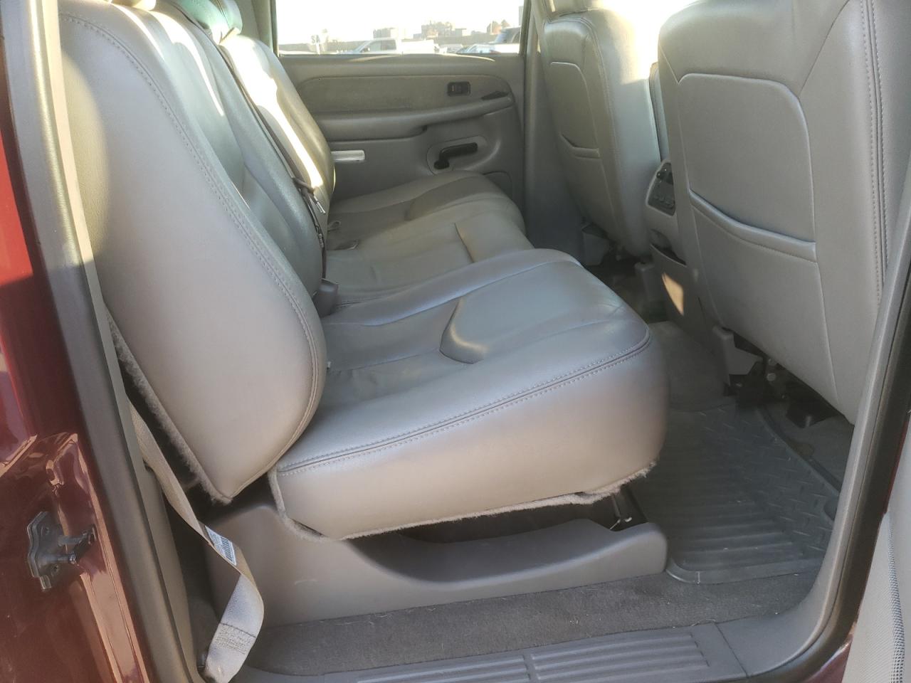 Photo 6 from auction – 2003 CHEVROLET SILVERADO with VIN 1GCHK23143F124206