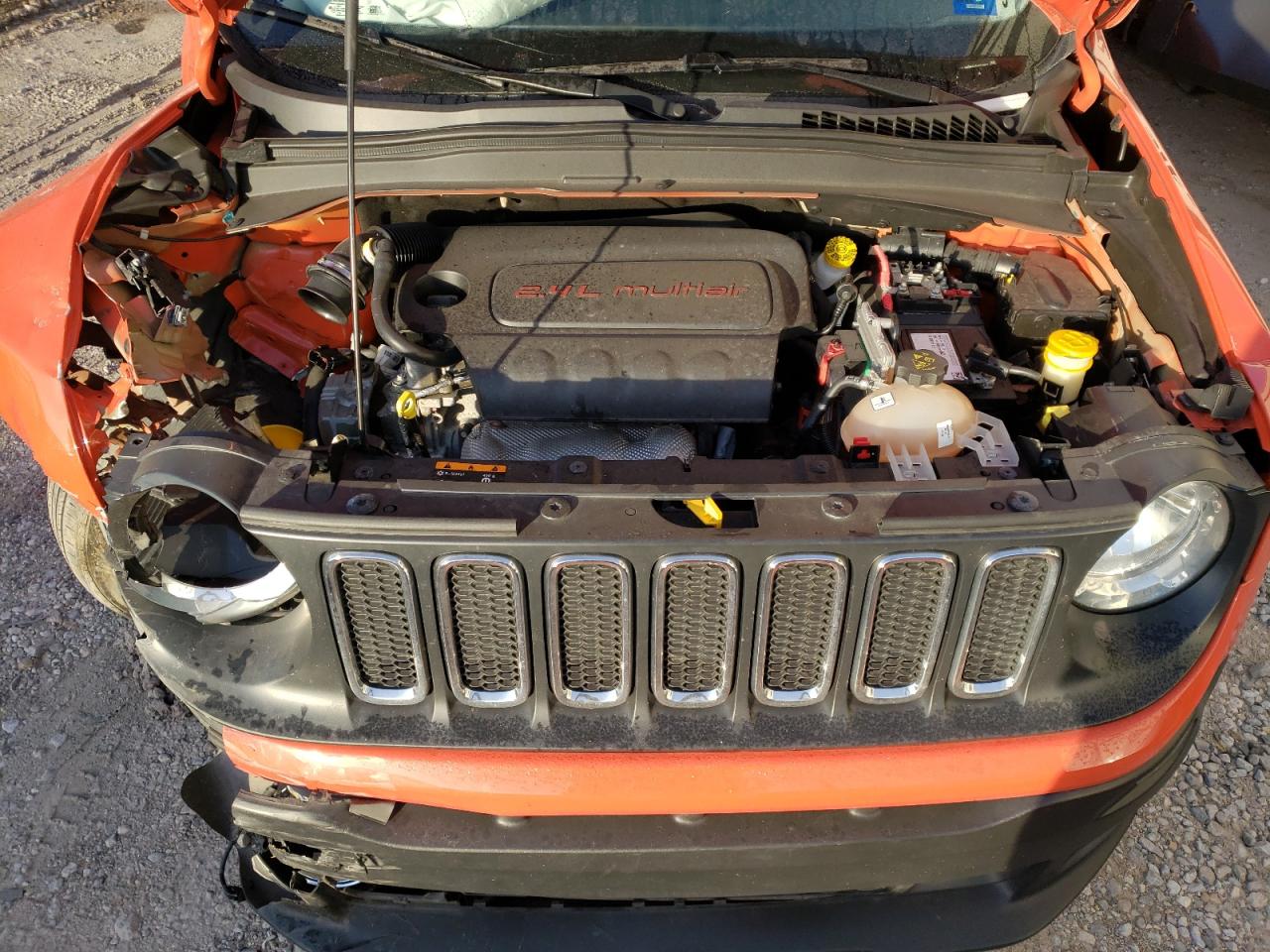 Photo 7 from auction – 2017 JEEP RENEGADE L with VIN ZACCJBBB4HPE51989