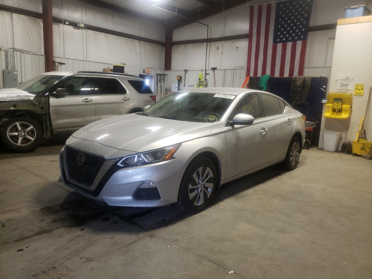 Photo 2 from auction – 2019 NISSAN ALTIMA S with VIN 1N4BL4BW9KC206787