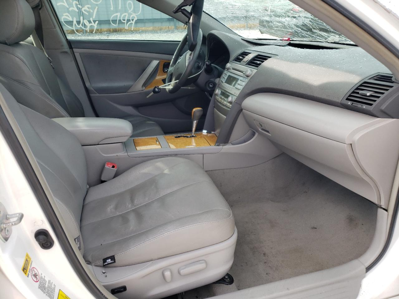 Photo 5 from auction – 2007 TOYOTA CAMRY CE with VIN 4T1BE46K17U677888