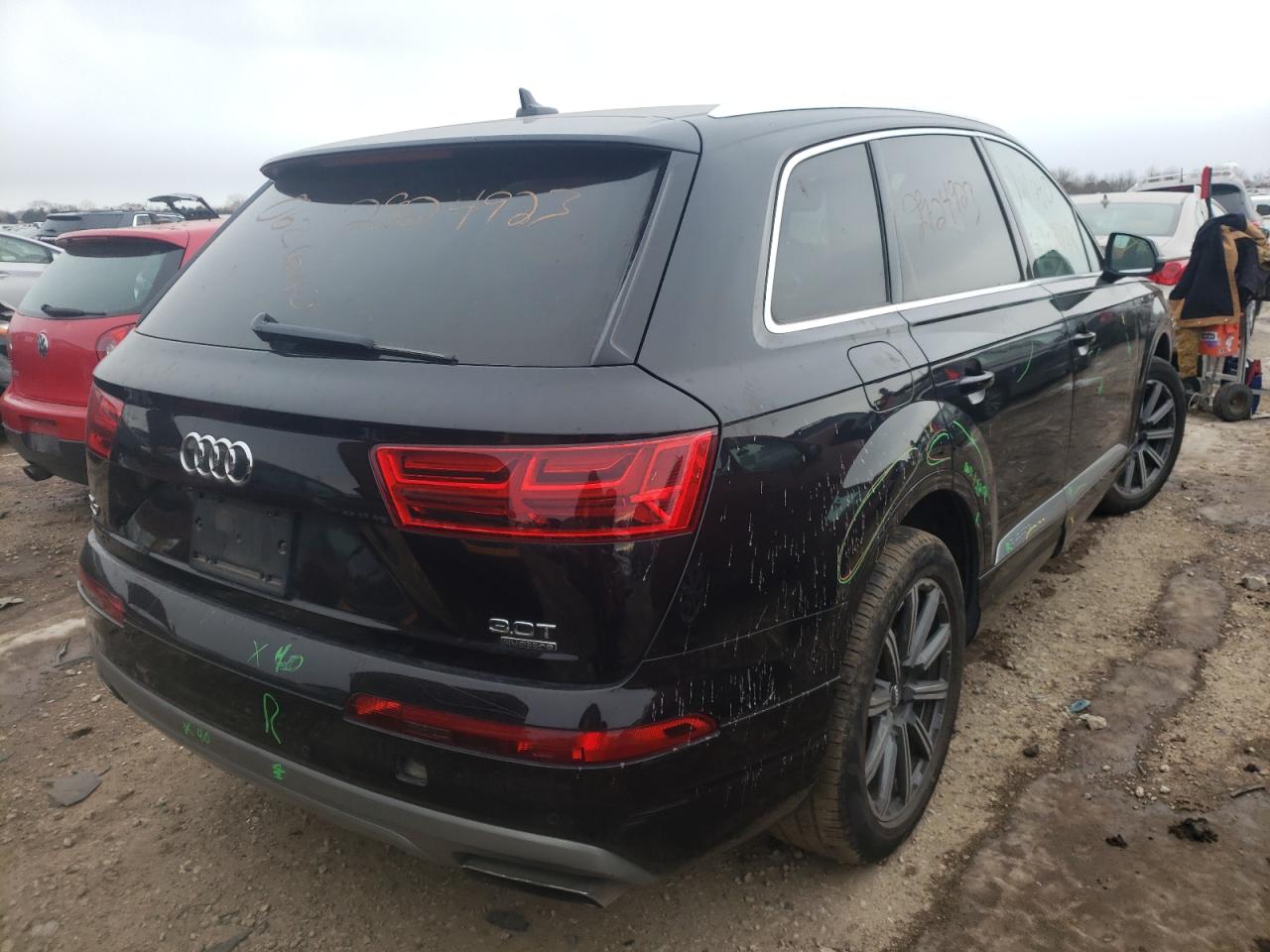 Photo 4 from auction – 2017 AUDI Q7 PREMIUM with VIN WA1LAAF78HD009595