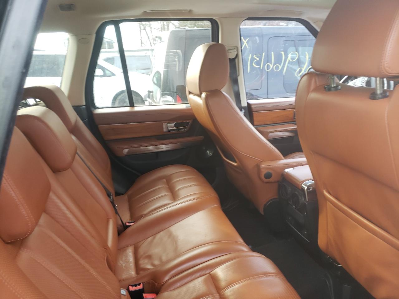 Photo 6 from auction – 2010 LAND ROVER RANGE ROVE with VIN SALSK2D47AA246852