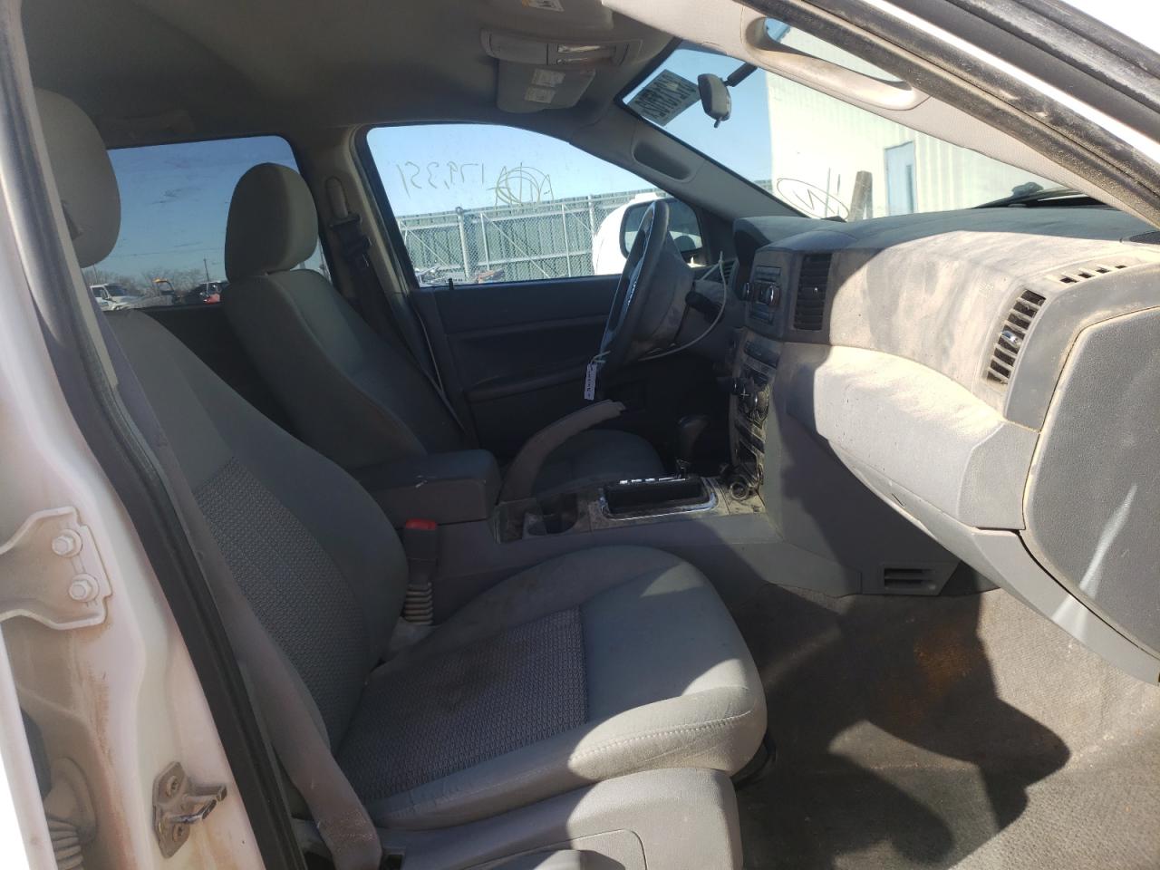 Photo 5 from auction – 2007 JEEP GRAND CHER with VIN 1J8GR48K87C539095