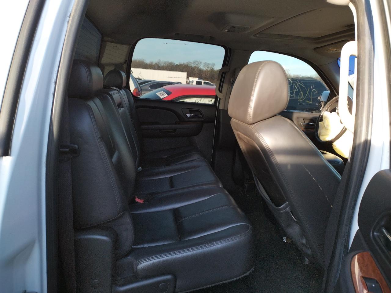 Photo 6 from auction – 2007 GMC NEW SIERRA with VIN 2GTEK13M571699192