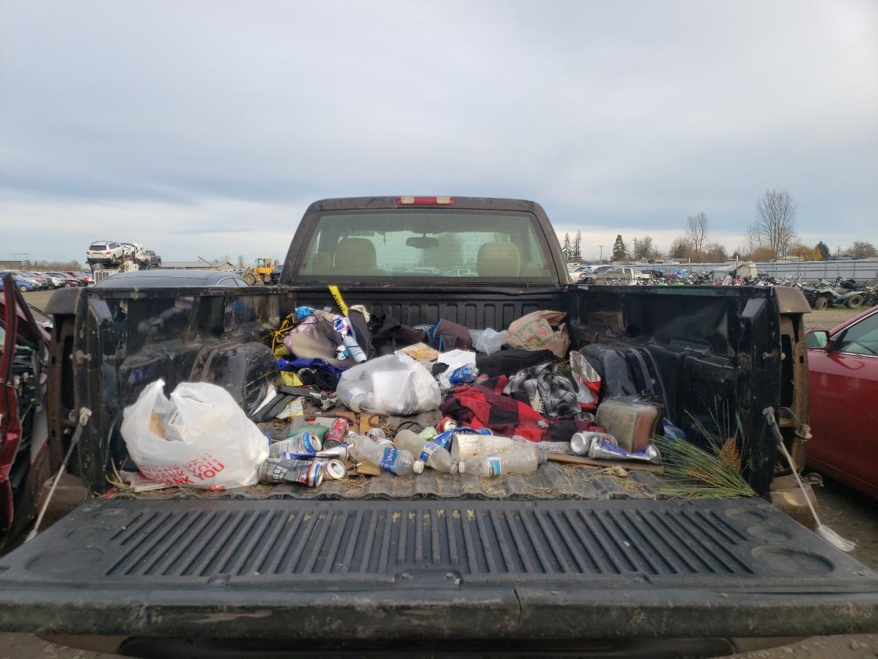 Photo 6 from auction – 2004 CHEVROLET SILVERADO with VIN 1GCHC24U44E139740