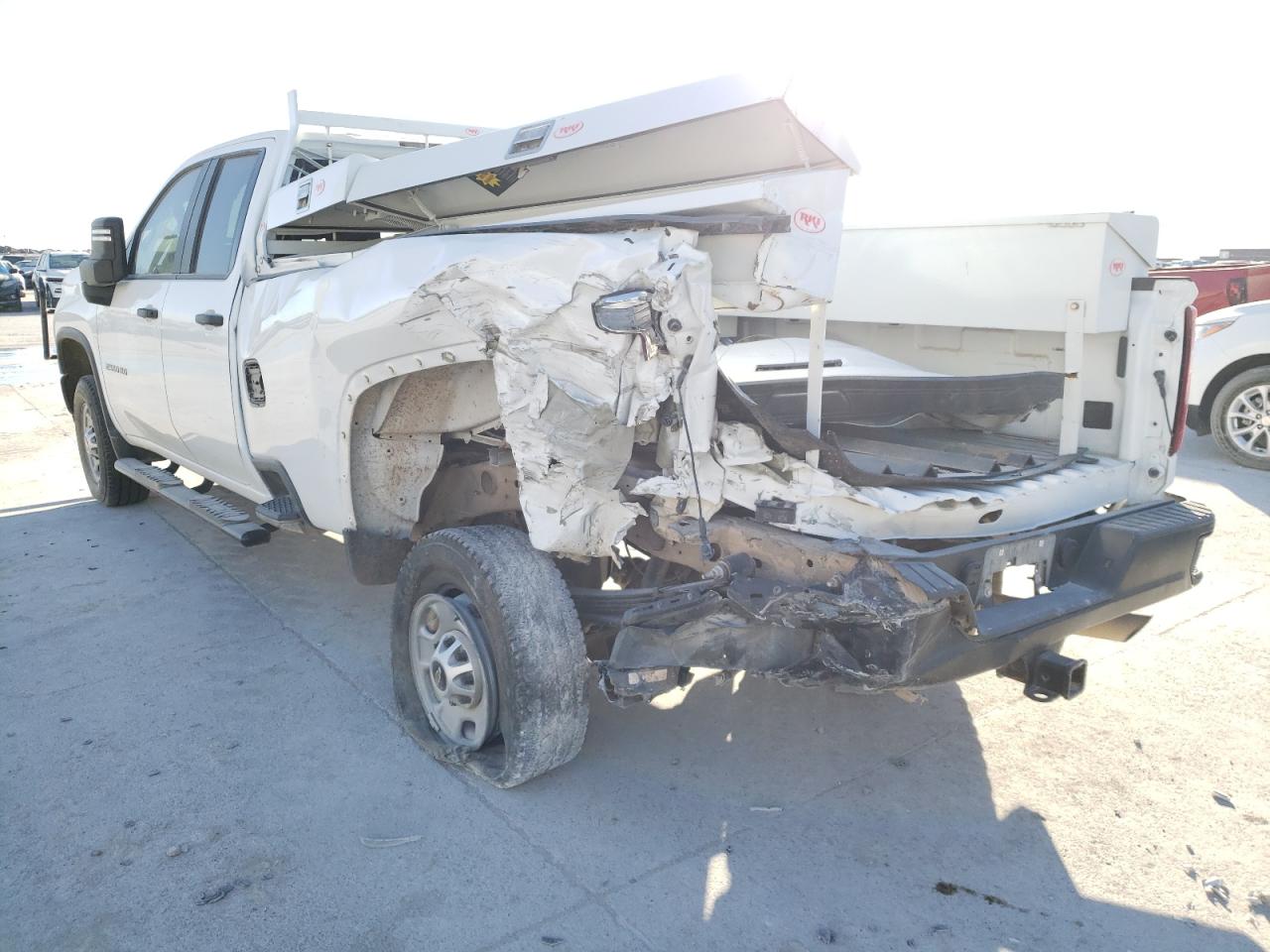 Photo 3 from auction – 2020 CHEVROLET SILVERADO with VIN 1GC5WLE74LF261791