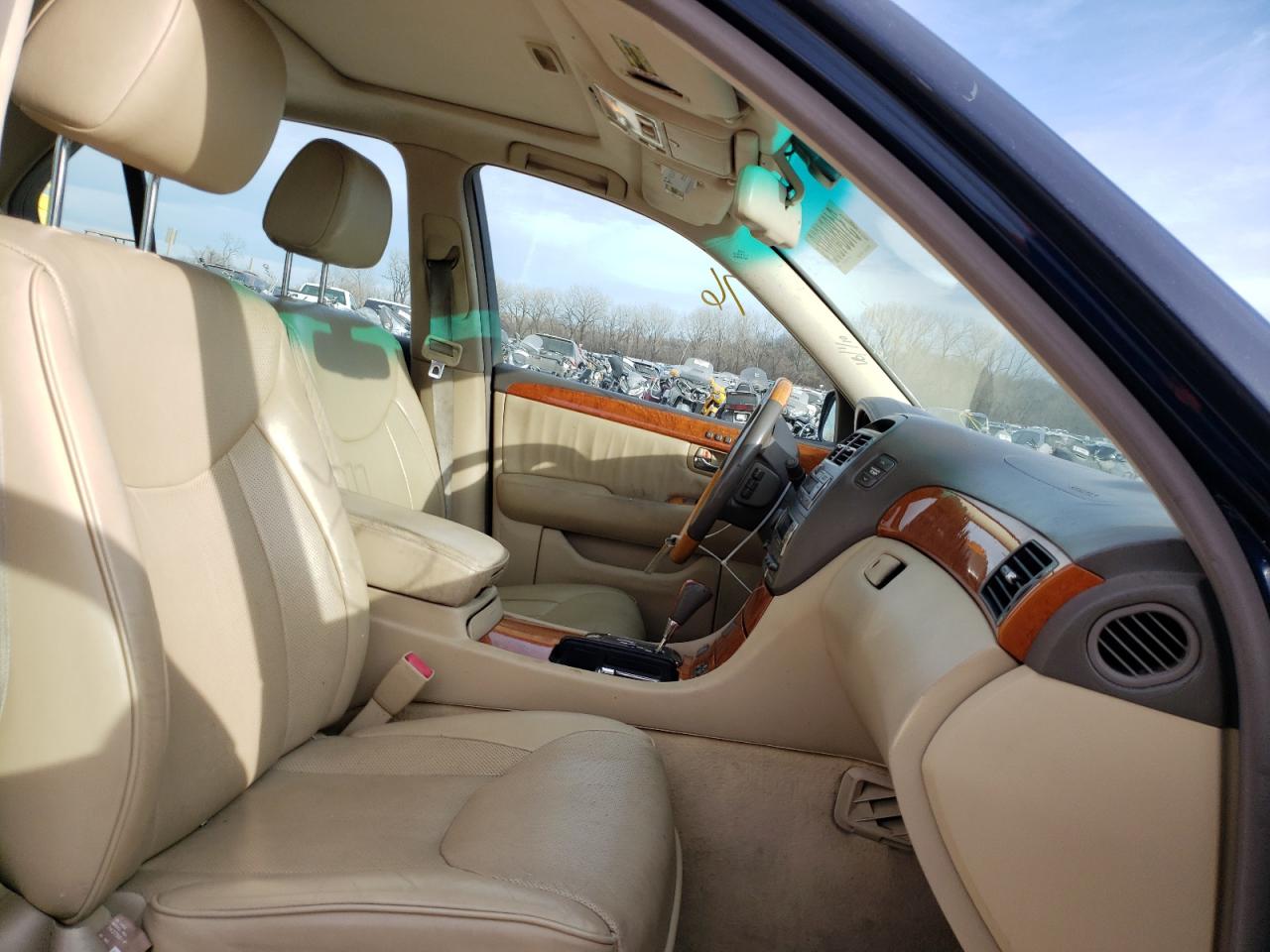 Photo 5 from auction – 2005 LEXUS LS 430 with VIN JTHBN36F455010577