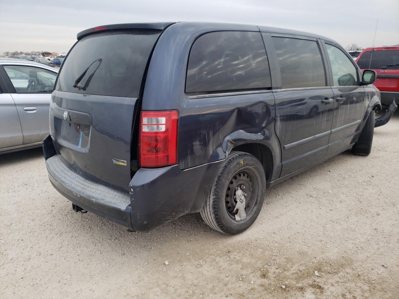 Photo 4 from auction – 2008 DODGE GRAND CARA with VIN 2D8HN44H08R147904