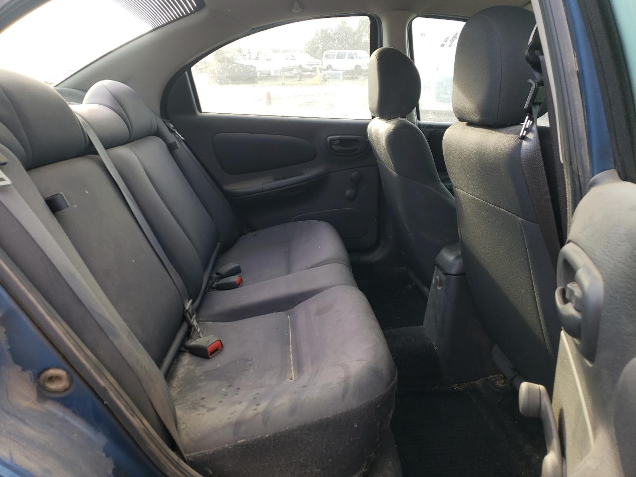 Photo 6 from auction – 2003 DODGE NEON SE with VIN 1B3ES26C33D175421