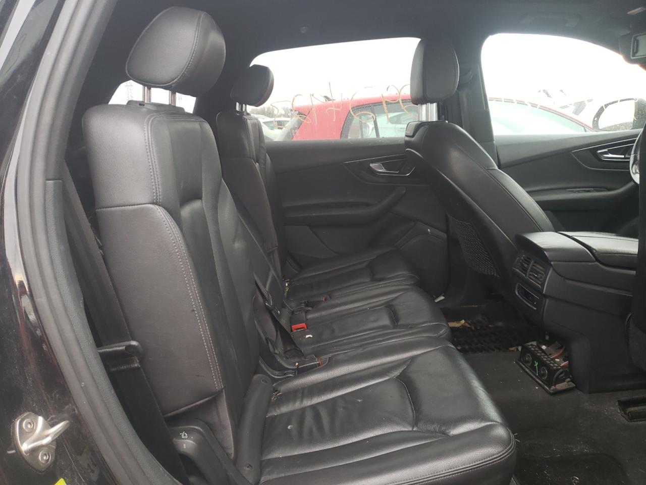 Photo 6 from auction – 2017 AUDI Q7 PREMIUM with VIN WA1LAAF78HD009595