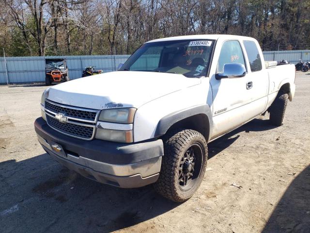 Zdjęcie 2 z aukcji – 2005 CHEVROLET SILVERADO z VIN 1GCHC29UX5E313479