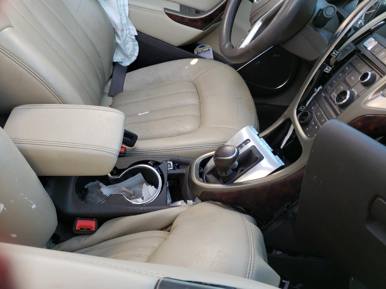 Photo 5 from auction – 2015 BUICK VERANO with VIN 1G4PS5SK3F4161296