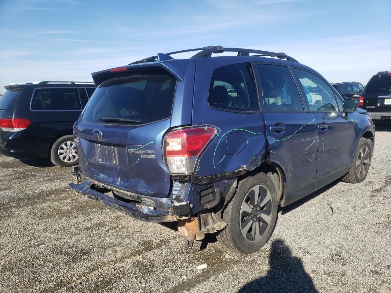 Photo 4 from auction – 2017 SUBARU FORESTER 2 with VIN JF2SJAGC9HH806560