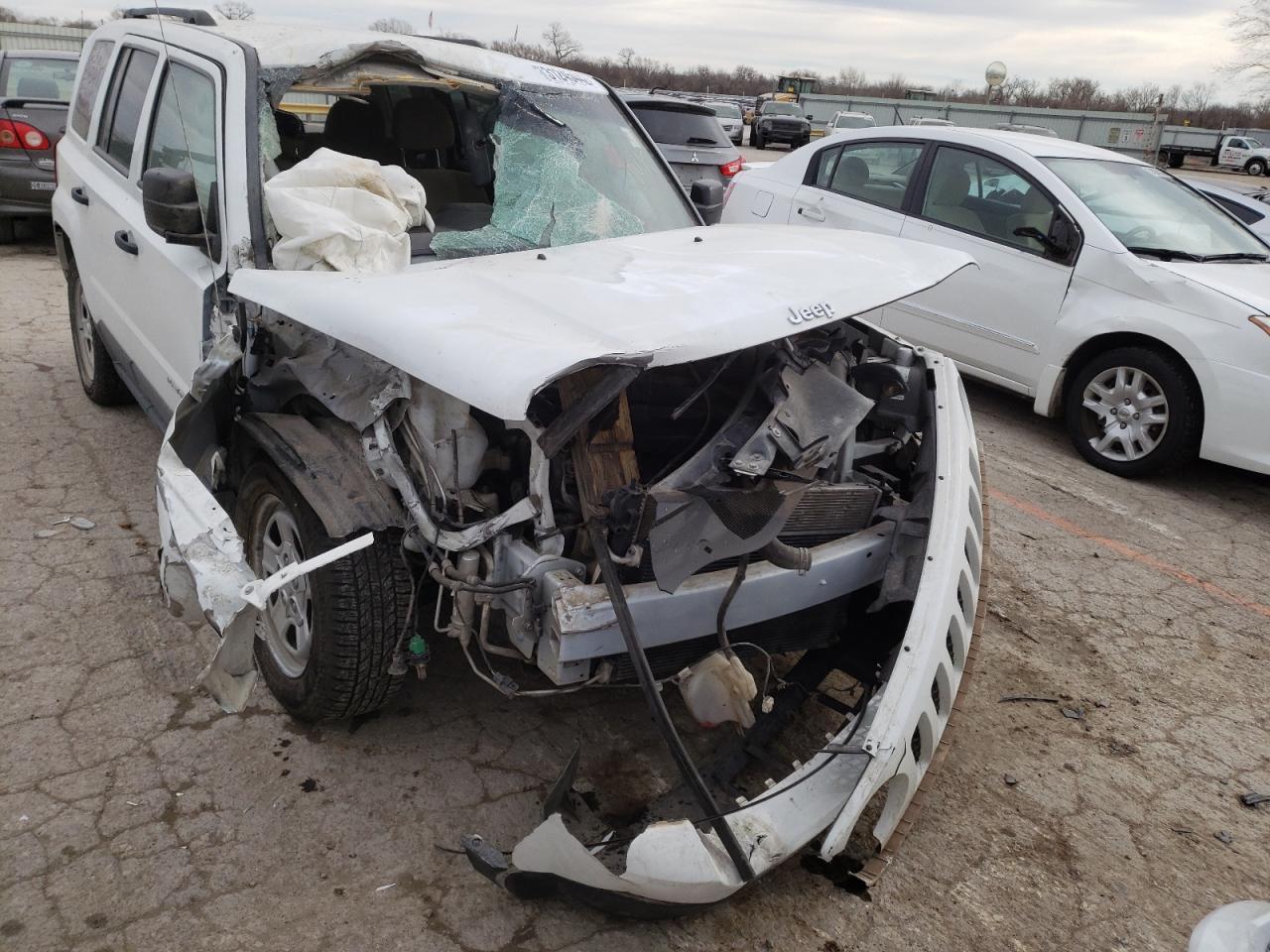 Photo 9 from auction – 2015 JEEP PATRIOT SP with VIN 1C4NJPBB3FD139647