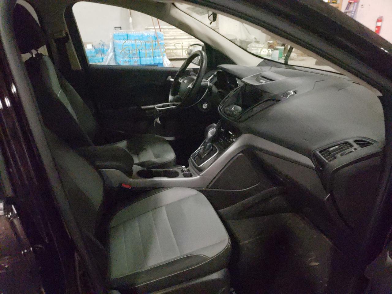 Photo 5 from auction – 2013 FORD ESCAPE SE with VIN 1FMCU0G90DUB38685