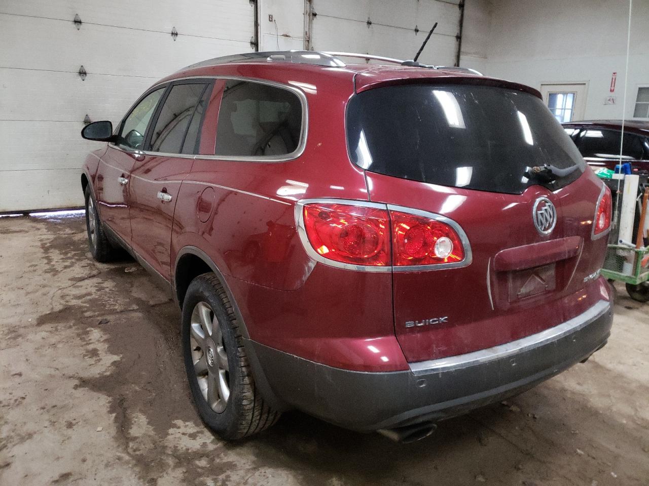 Photo 3 from auction – 2010 BUICK ENCLAVE with VIN 5GALVBED6AJ101935