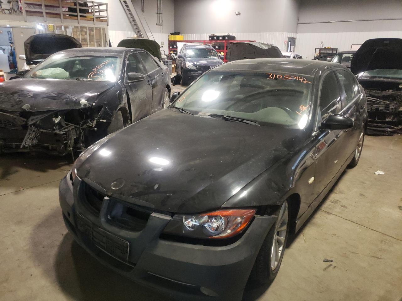 Photo 2 from auction – 2006 BMW 330 I with VIN WBAVB33586KS34535