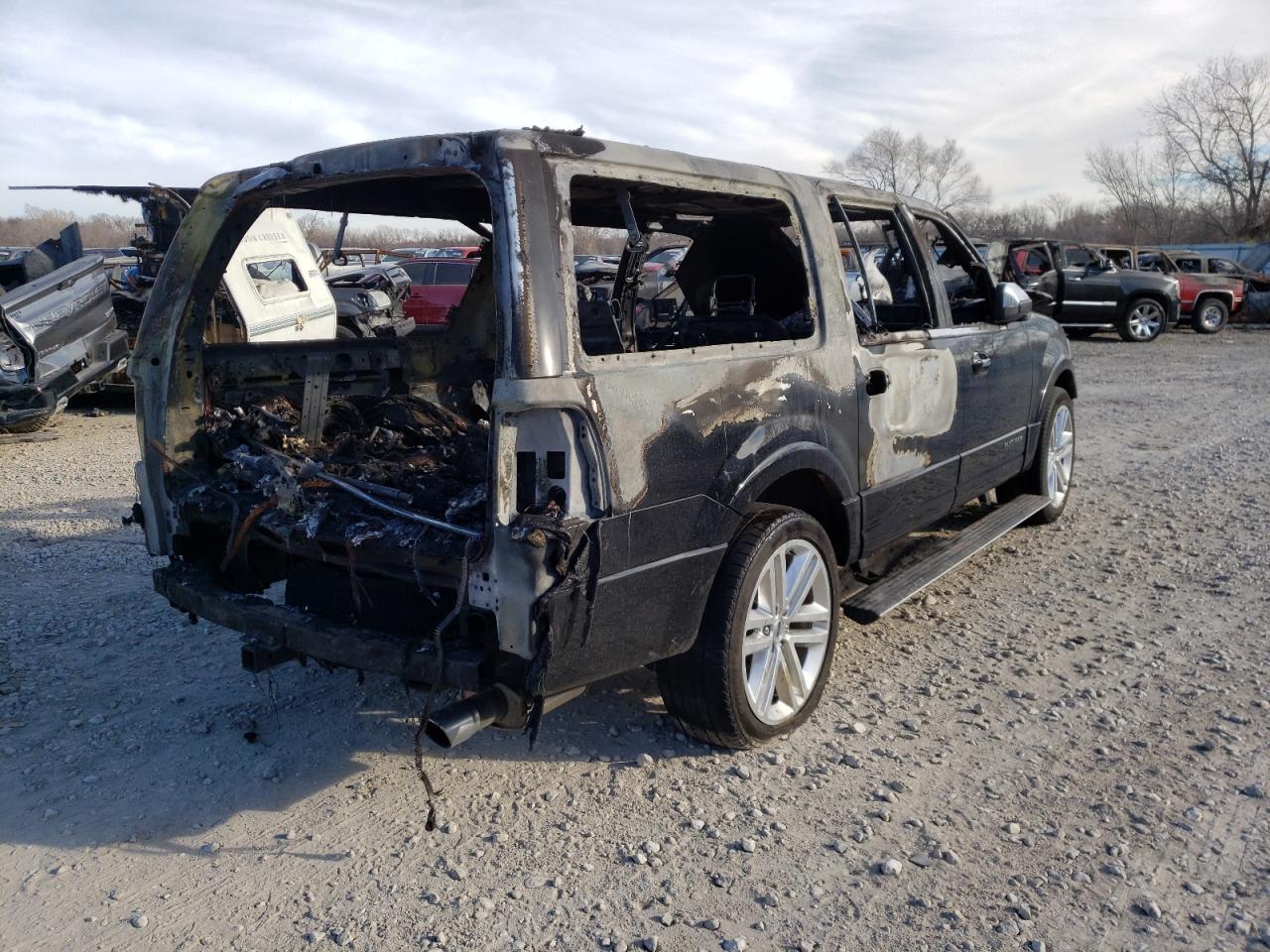 Photo 4 from auction – 2017 FORD EXPEDITION with VIN 1FMJK1MT2HEA39322