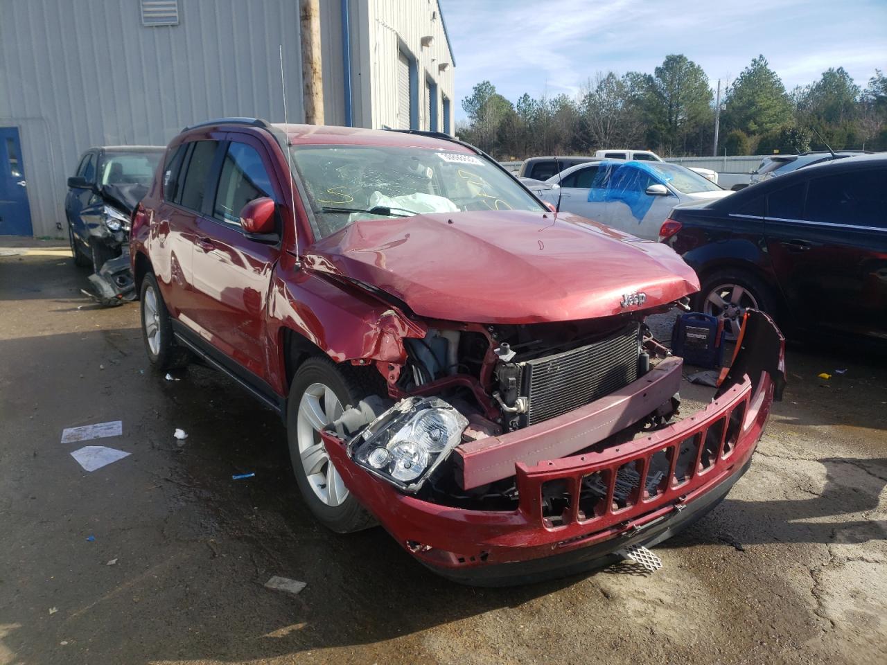 JEEP COMPASS LA 2017 with VIN 1C4NJDEB4HD191477 - Photo from auction