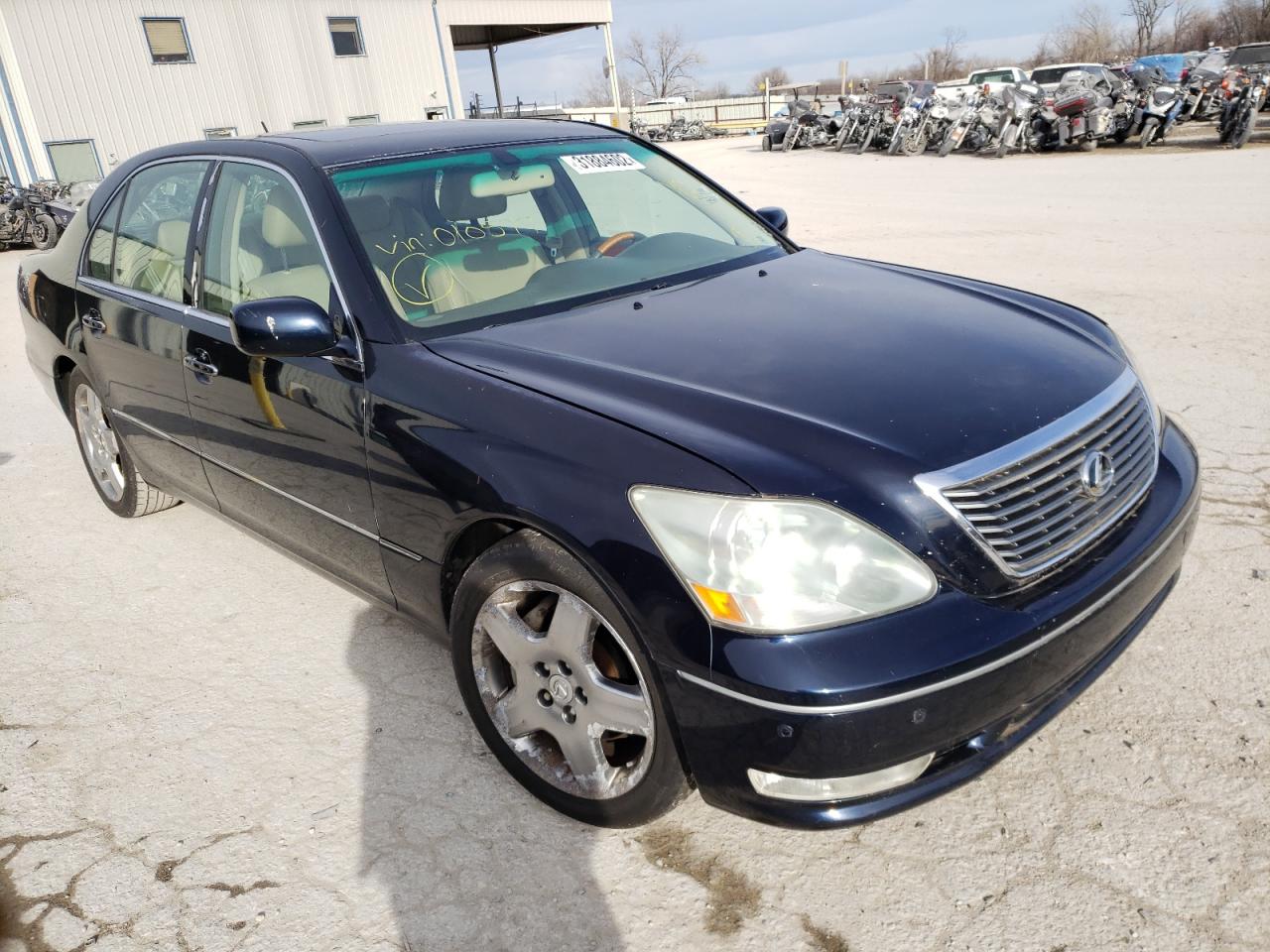LEXUS LS 430 2005 with VIN JTHBN36F455010577 - Photo from auction