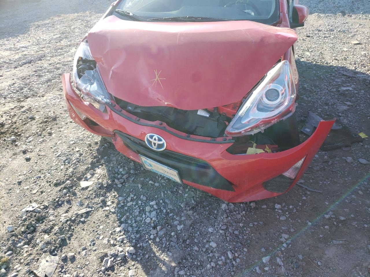 Photo 9 from auction – 2016 TOYOTA PRIUS C with VIN JTDKDTB3XG1118616