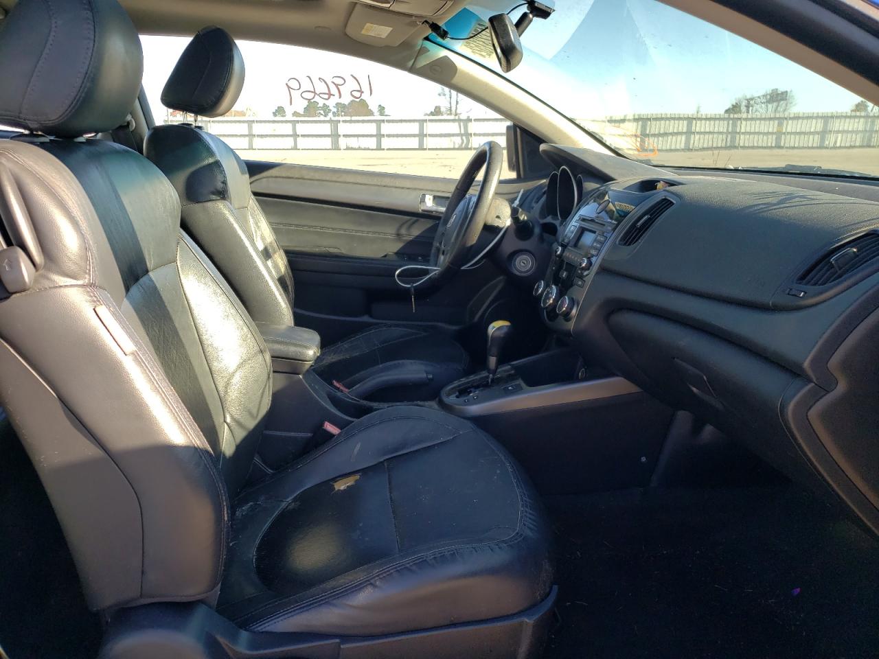 Photo 5 from auction – 2010 KIA FORTE EX with VIN KNAFU6A26A5150276