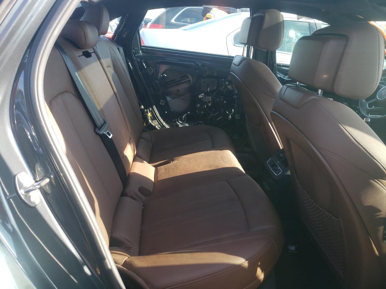Photo 6 from auction – 2017 AUDI A4 PRESTIG with VIN WAUFNBF49HN026867