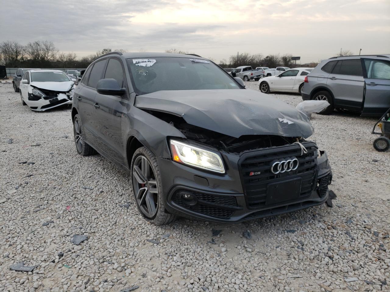 AUDI SQ5 PREMIU 2016 with VIN WA1CCAFP5GA150604 - Photo from auction
