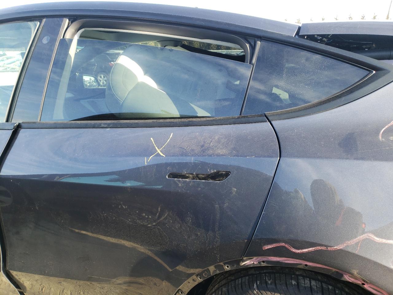 Photo 6 from auction – 2021 TESLA MODEL Y with VIN 5YJYGDEE0MF210504