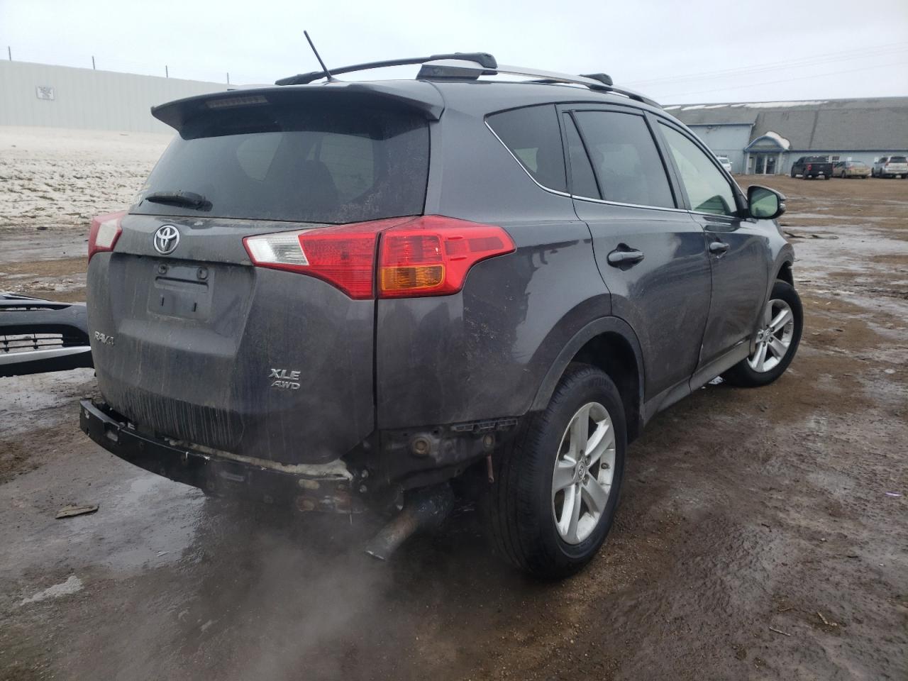 Photo 4 from auction – 2014 TOYOTA RAV4 XLE with VIN JTMRFREV1EJ008737