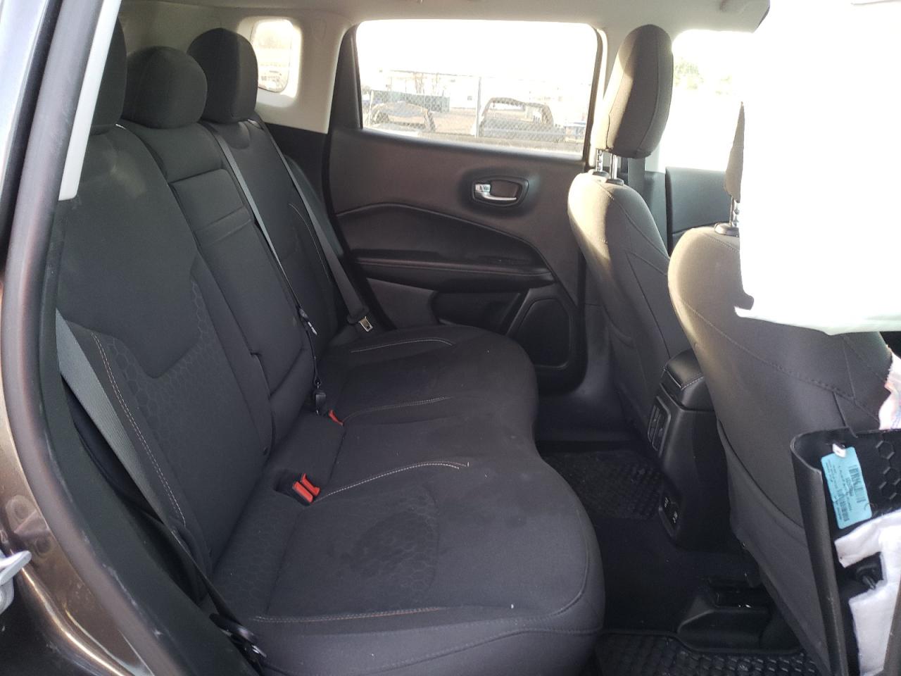 Photo 6 from auction – 2019 JEEP COMPASS SP with VIN 3C4NJDAB0KT600596