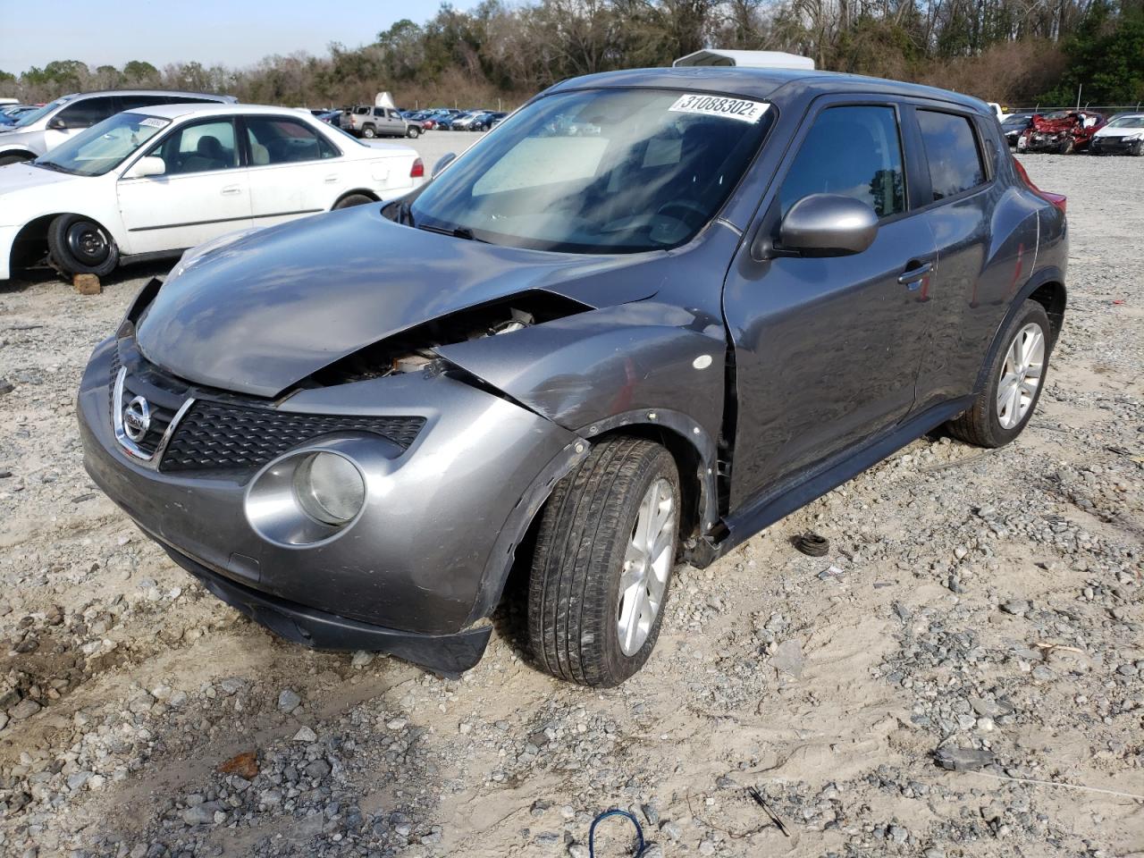 Photo 2 from auction – 2013 NISSAN JUKE S with VIN JN8AF5MR5DT220168